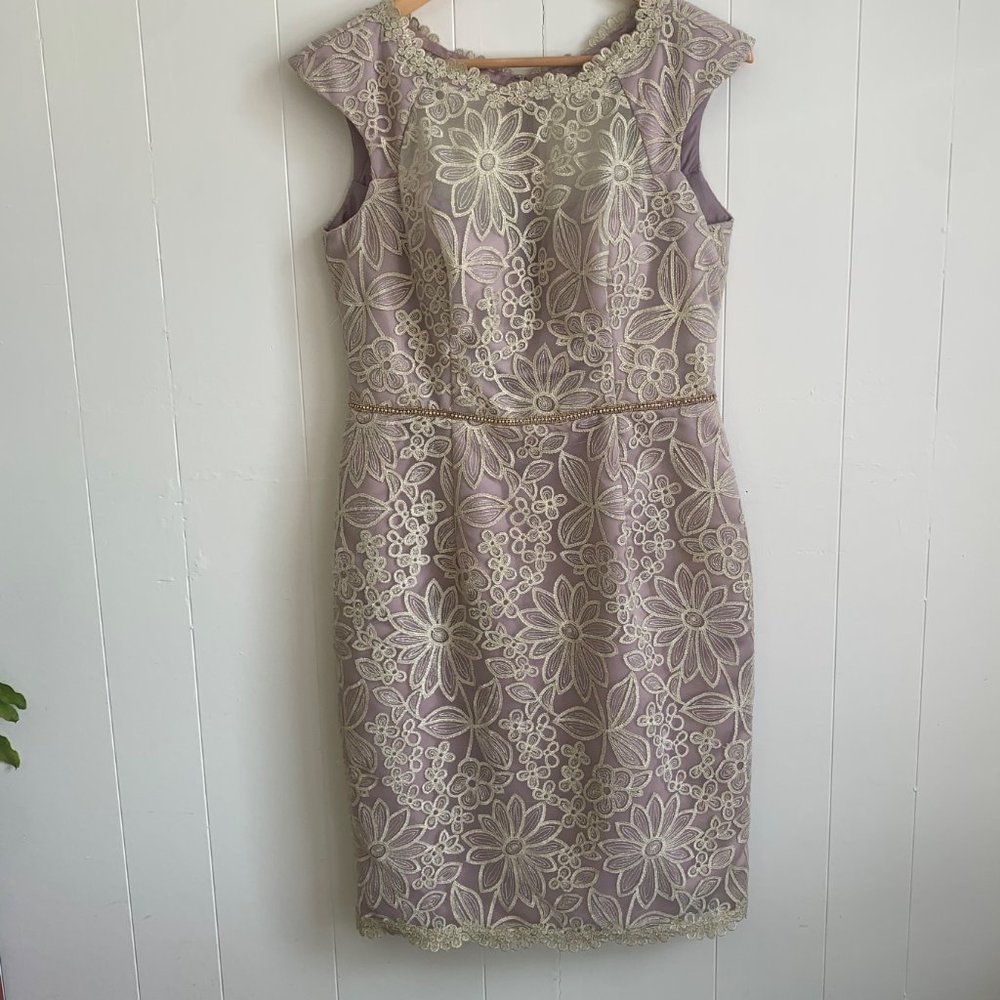 Stunning DAISY Cocktail Dress size 12